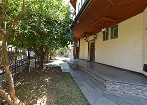 Spacious 7+1 villa in Kestel area