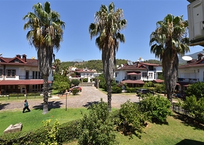 Spacious 7+1 villa in Kestel area