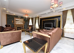 Spacious 7+1 villa in Kestel area