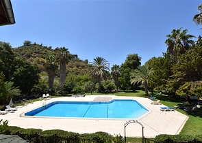 Spacious 7+1 villa in Kestel area