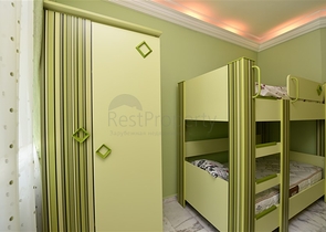 Spacious 7+1 villa in Kestel area