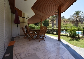 Spacious 7+1 villa in Kestel area