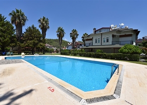 Spacious 7+1 villa in Kestel area