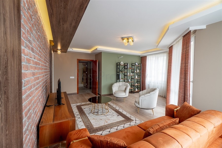 Prime location - 3 Bedroom Penthouse - In Alanya Center 