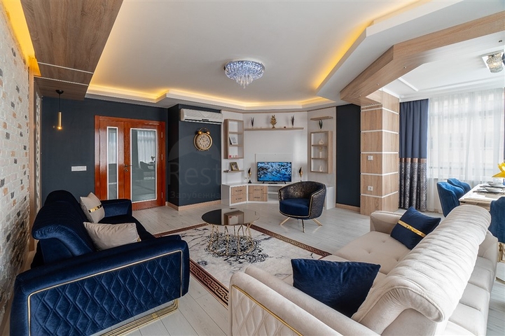 Prime location - 3 Bedroom Penthouse - In Alanya Center 