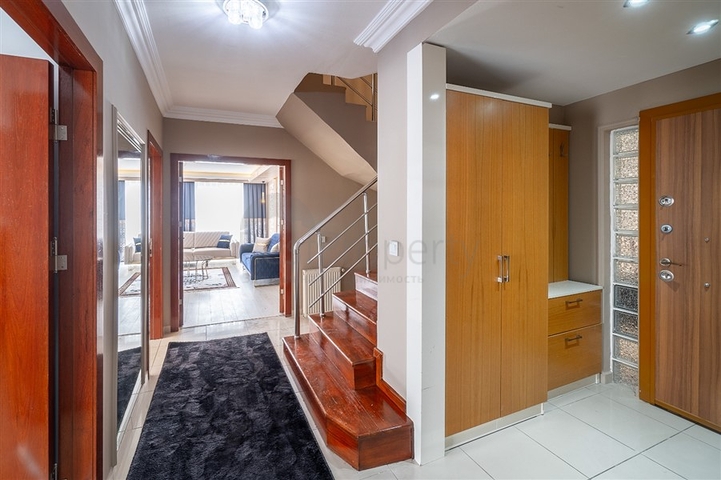 Prime location - 3 Bedroom Penthouse - In Alanya Center 