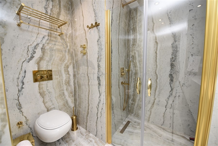 Rare in The Market - Beachfront luxury apt - 4 bedroom - Alanya Center 