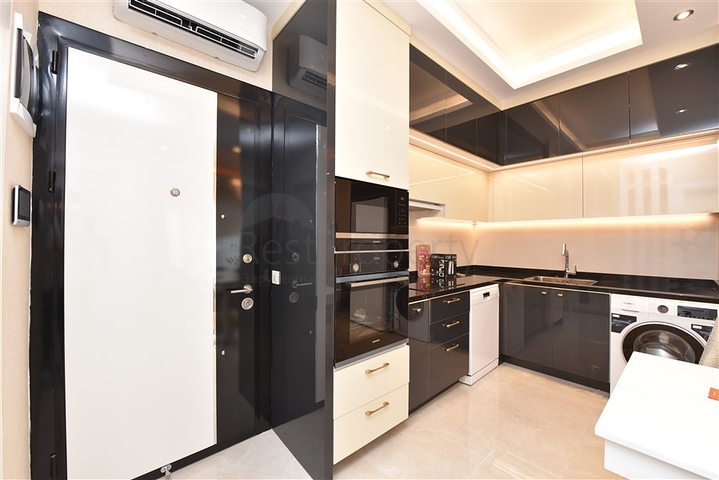 1+1 apartment in Mahmutlar district