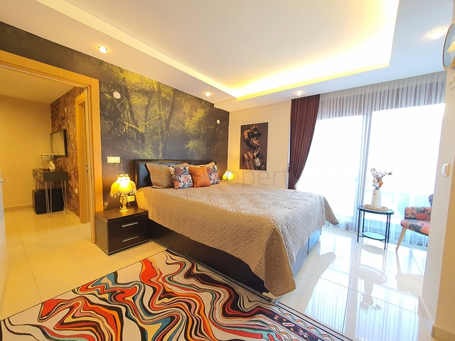 2+1 apartment with sea view in Cikcilli area