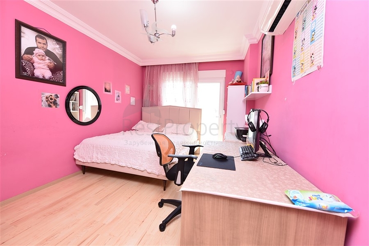 3+1 apartment near the sea in the center of Alanya