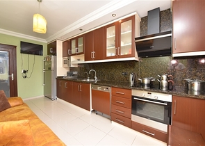 3+1 apartment near the sea in the center of Alanya