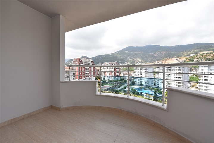 6+2 penthouse in Cikcilli area