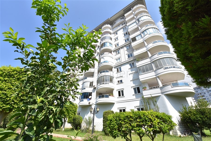 6+2 penthouse in Cikcilli area