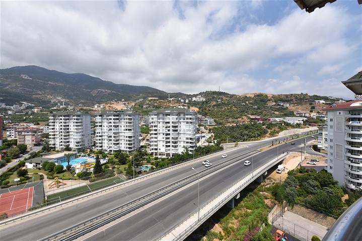 6+2 penthouse in Cikcilli area