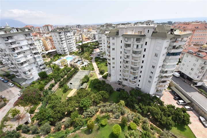 6+2 penthouse in Cikcilli area
