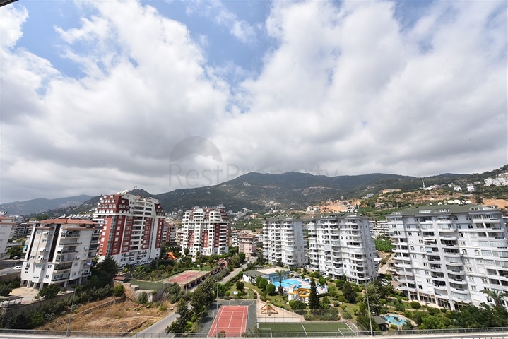 6+2 penthouse in Cikcilli area