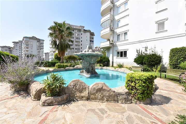 6+2 penthouse in Cikcilli area