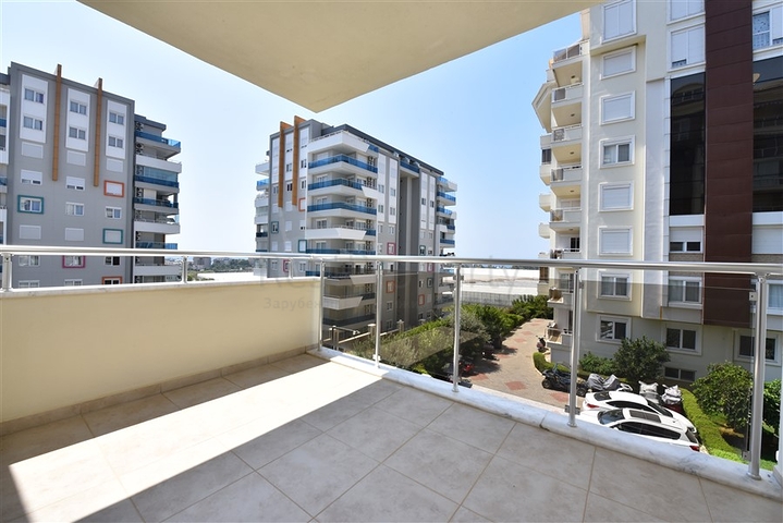2+1 apartments in Avsallar district