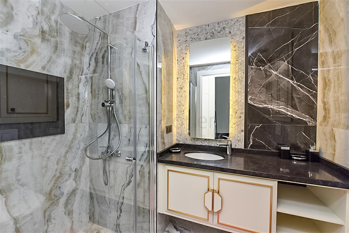 2+1 penthouse for rent in the center of Alanya 2+1 penthouse for rent in the center of Alanya