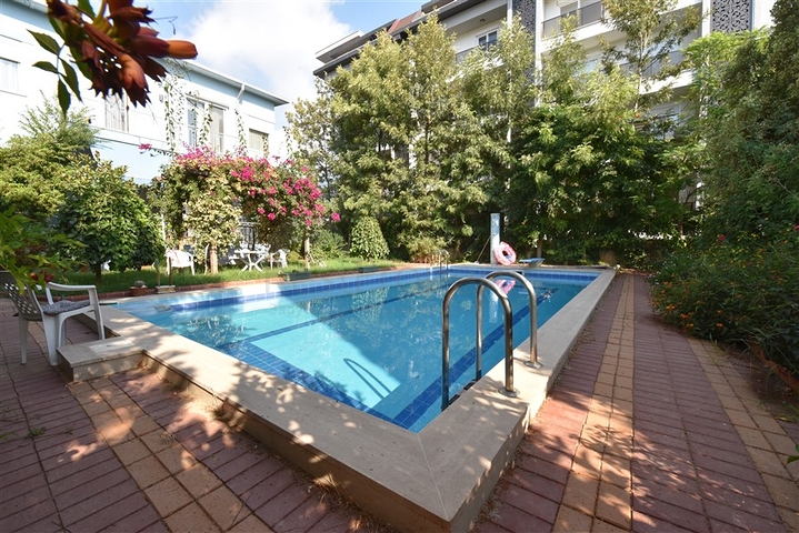 6+1 villa with separate kitchen in Kestel area 6+1 villa with separate kitchen in Kestel area