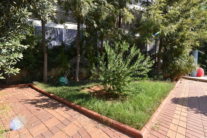 6+1 villa with separate kitchen in Kestel area 6+1 villa with separate kitchen in Kestel area