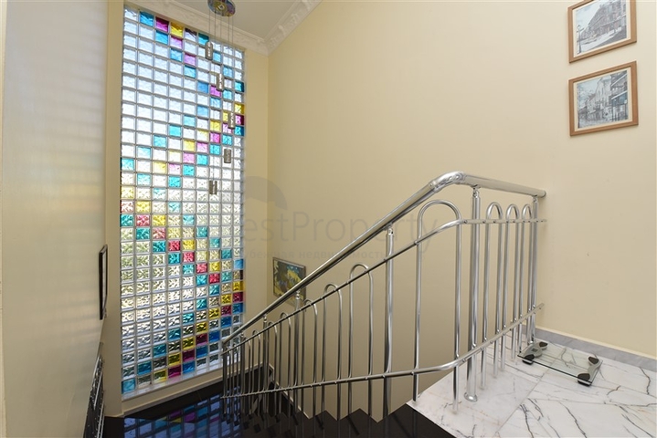 6+1 villa with separate kitchen in Kestel area 6+1 villa with separate kitchen in Kestel area
