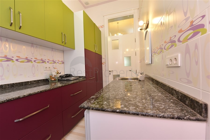 6+1 villa with separate kitchen in Kestel area 6+1 villa with separate kitchen in Kestel area