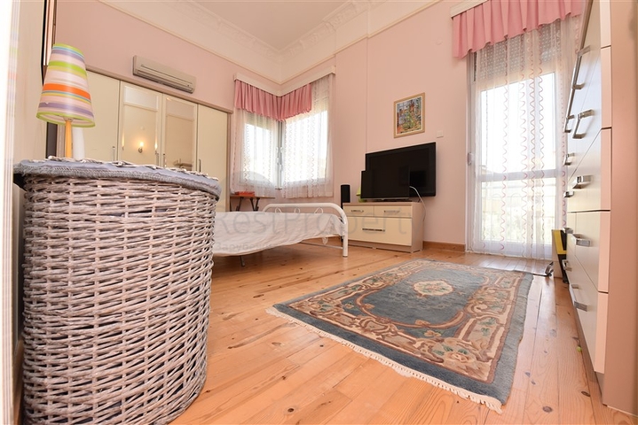 6+1 villa with separate kitchen in Kestel area 6+1 villa with separate kitchen in Kestel area