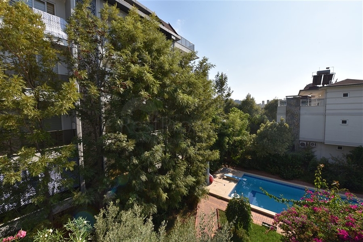 6+1 villa with separate kitchen in Kestel area 6+1 villa with separate kitchen in Kestel area