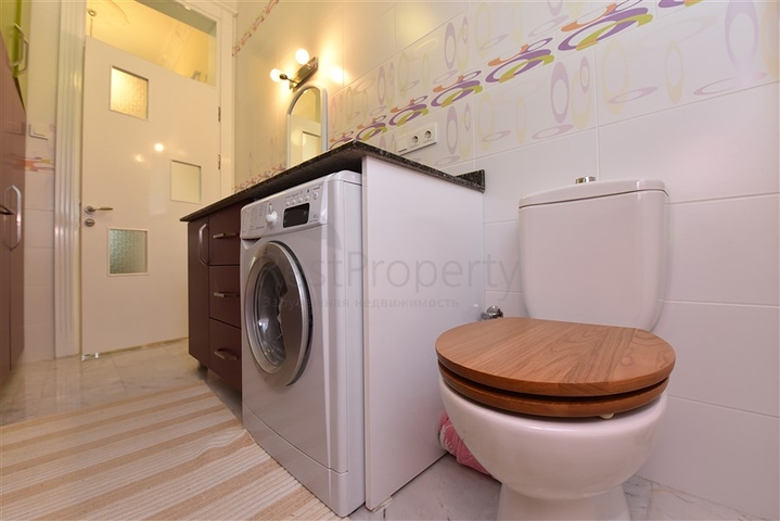 6+1 villa with separate kitchen in Kestel area 6+1 villa with separate kitchen in Kestel area