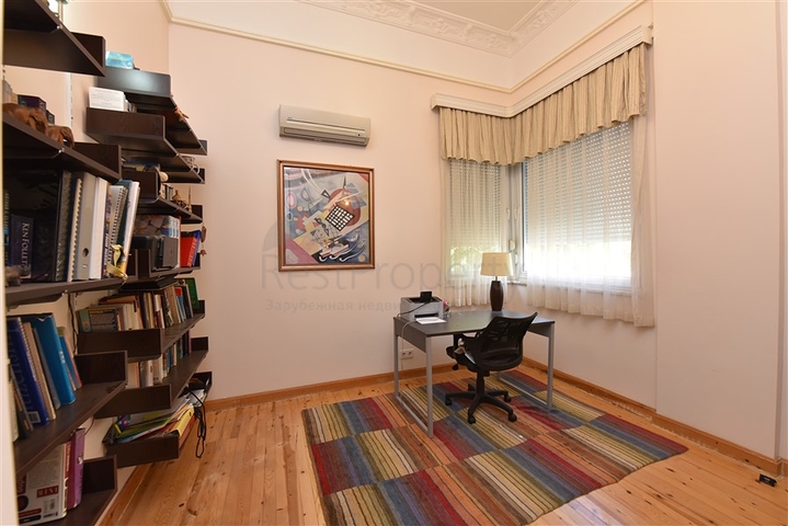 6+1 villa with separate kitchen in Kestel area 6+1 villa with separate kitchen in Kestel area
