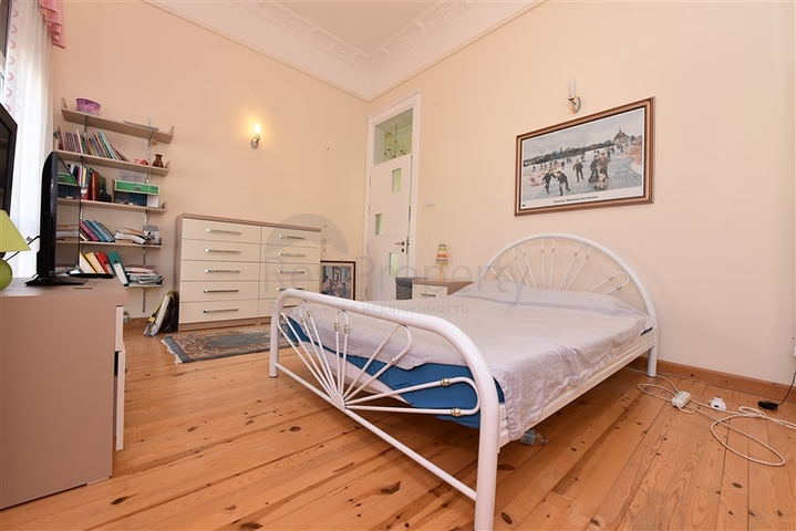 6+1 villa with separate kitchen in Kestel area 6+1 villa with separate kitchen in Kestel area