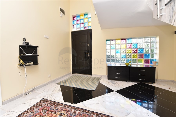 6+1 villa with separate kitchen in Kestel area 6+1 villa with separate kitchen in Kestel area