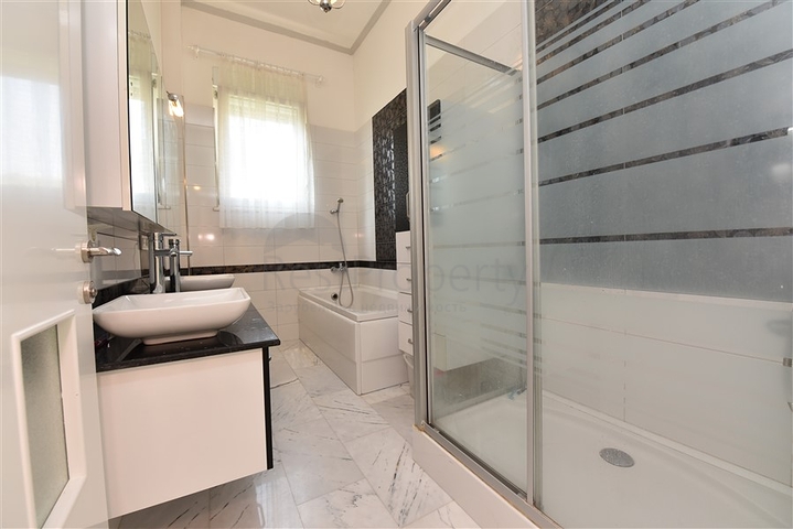 6+1 villa with separate kitchen in Kestel area 6+1 villa with separate kitchen in Kestel area