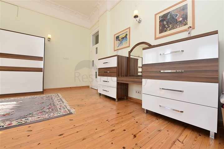 6+1 villa with separate kitchen in Kestel area 6+1 villa with separate kitchen in Kestel area