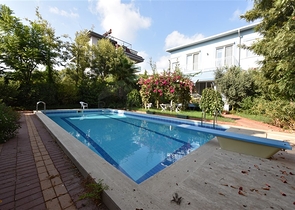 6+1 villa with separate kitchen in Kestel area 6+1 villa with separate kitchen in Kestel area