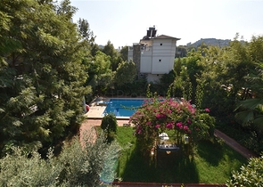 6+1 villa with separate kitchen in Kestel area 6+1 villa with separate kitchen in Kestel area