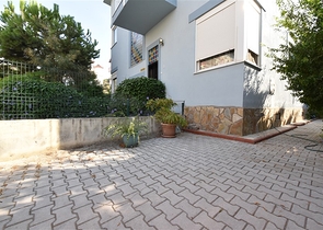 6+1 villa with separate kitchen in Kestel area 6+1 villa with separate kitchen in Kestel area