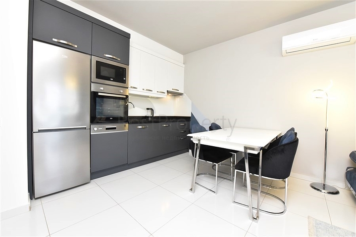 Apartment in an elite 1+1 complex in Kargicak district