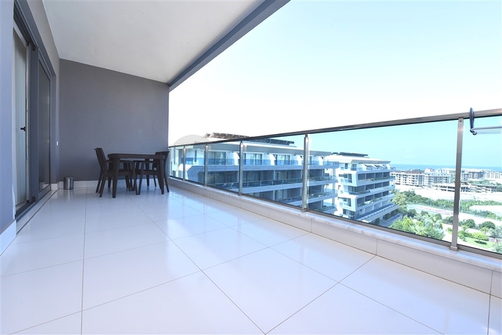 Apartment in an elite 1+1 complex in Kargicak district