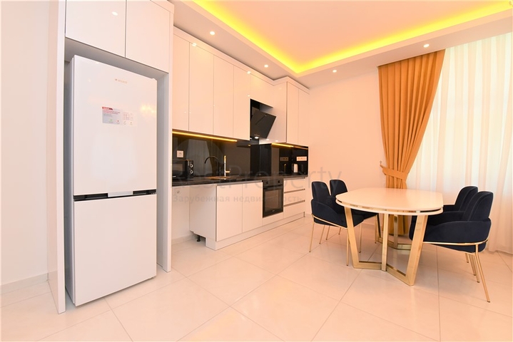 Luxury apartment for long-term rent