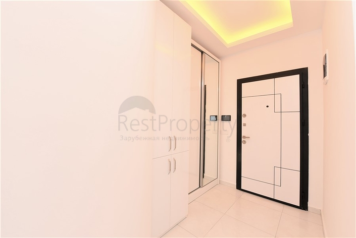 Luxury apartment for long-term rent