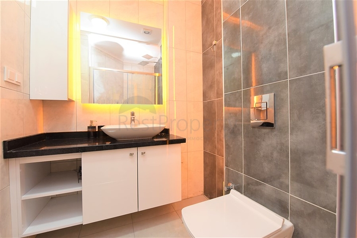 Luxury apartment for long-term rent