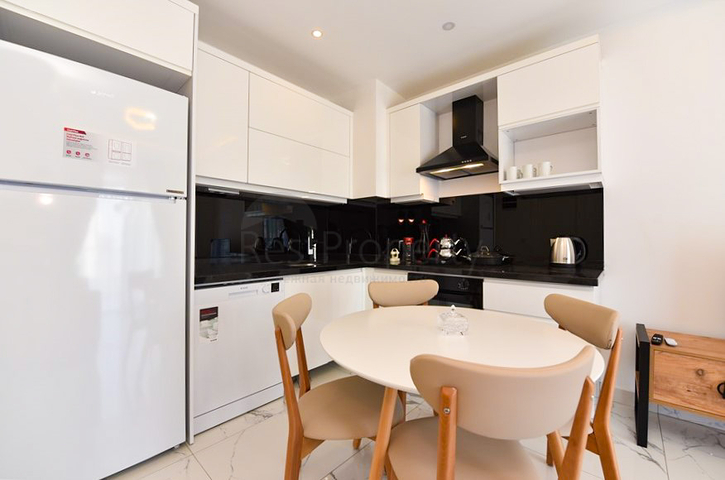 1+1 apartment in a new complex in Mahmutlar district