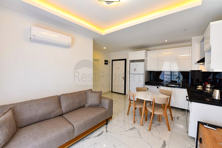 1+1 apartment in a new complex in Mahmutlar district