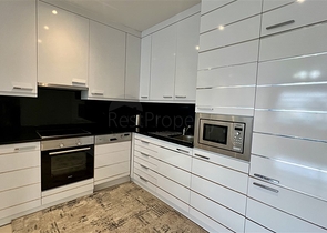 Furnished 2+1 Apartment in Tosmur, Alanya – 50 m to Sea, Resort Complex