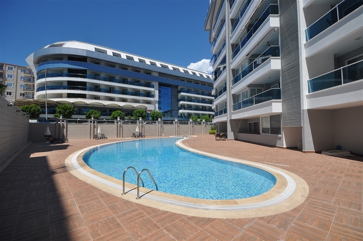 Furnished 2+1 Apartment in Tosmur, Alanya – 50 m to Sea, Resort Complex