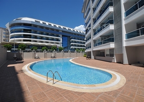 Furnished 2+1 Apartment in Tosmur, Alanya – 50 m to Sea, Resort Complex