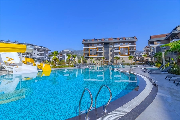 Furnished 1+1 Apartment in Oba, Alanya – Designer Interior & Resort-Style Complex