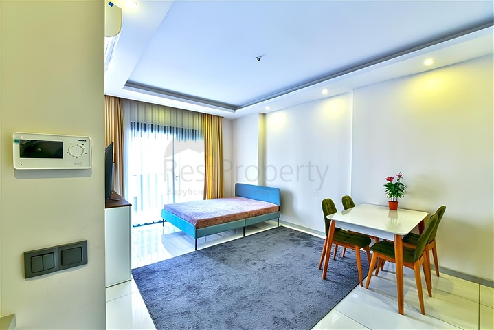 Furnished 1+1 Apartment in Oba, Alanya – Designer Interior & Resort-Style Complex